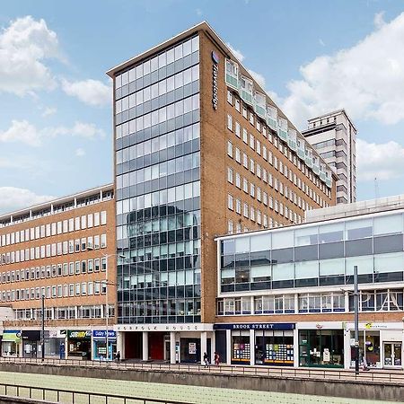 Travelodge Croydon Central Buitenkant foto