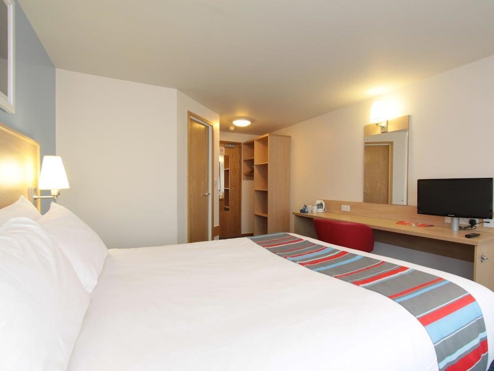 Travelodge Croydon Central Buitenkant foto