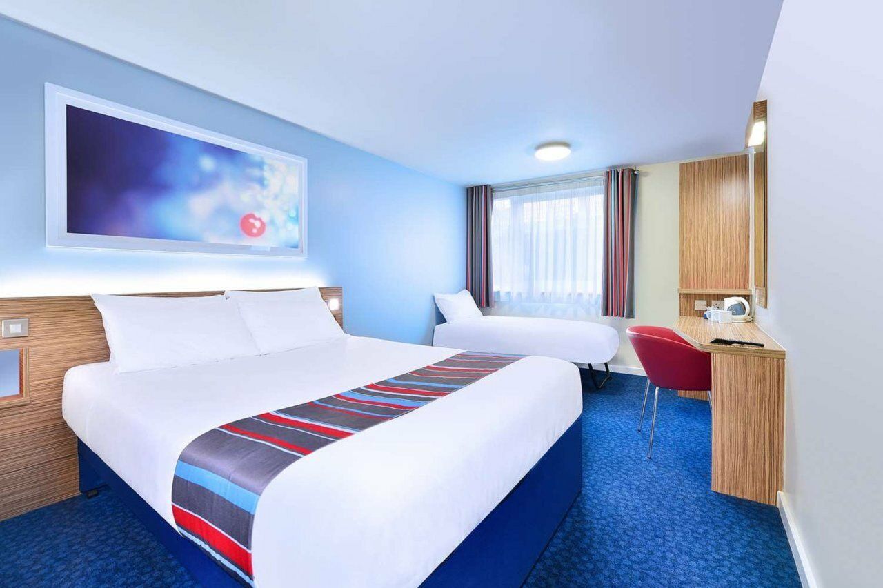 Travelodge Croydon Central Buitenkant foto