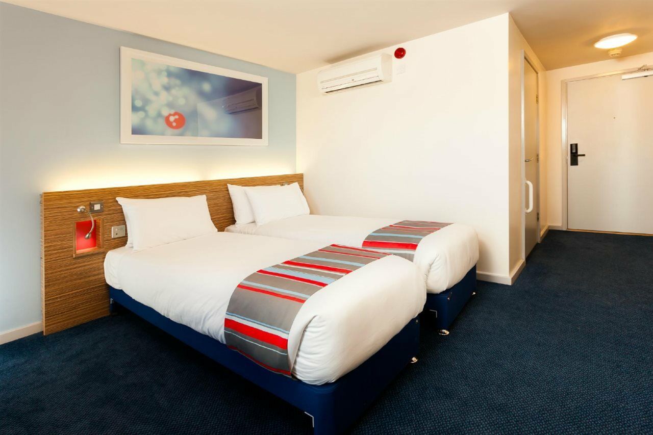Travelodge Croydon Central Buitenkant foto